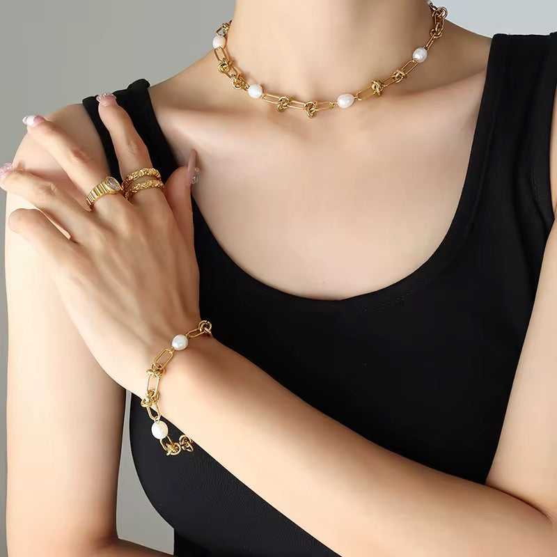 The Orla Pearl Set