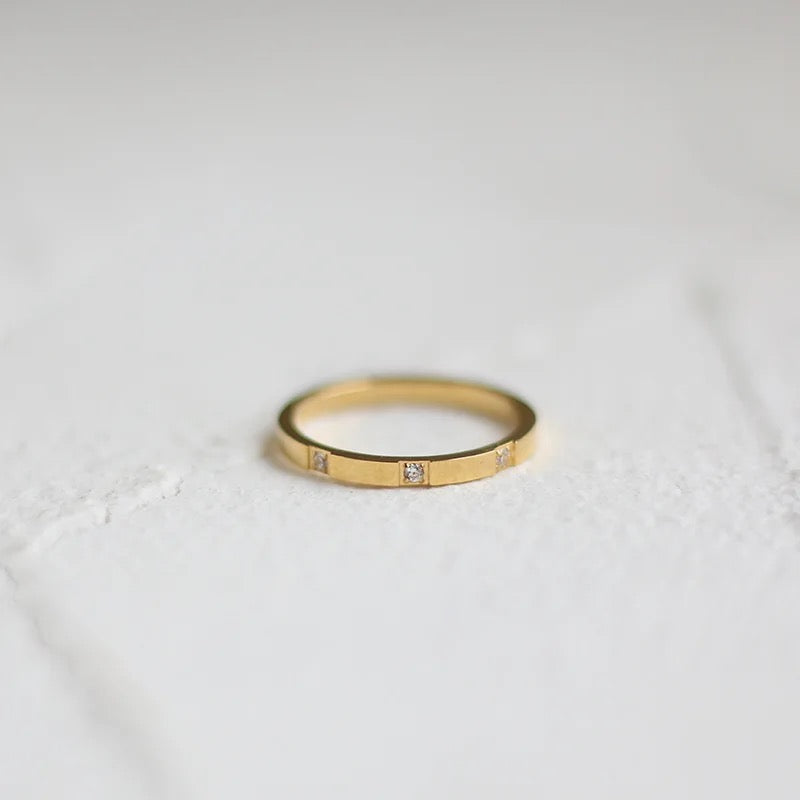 Zirconia Ring