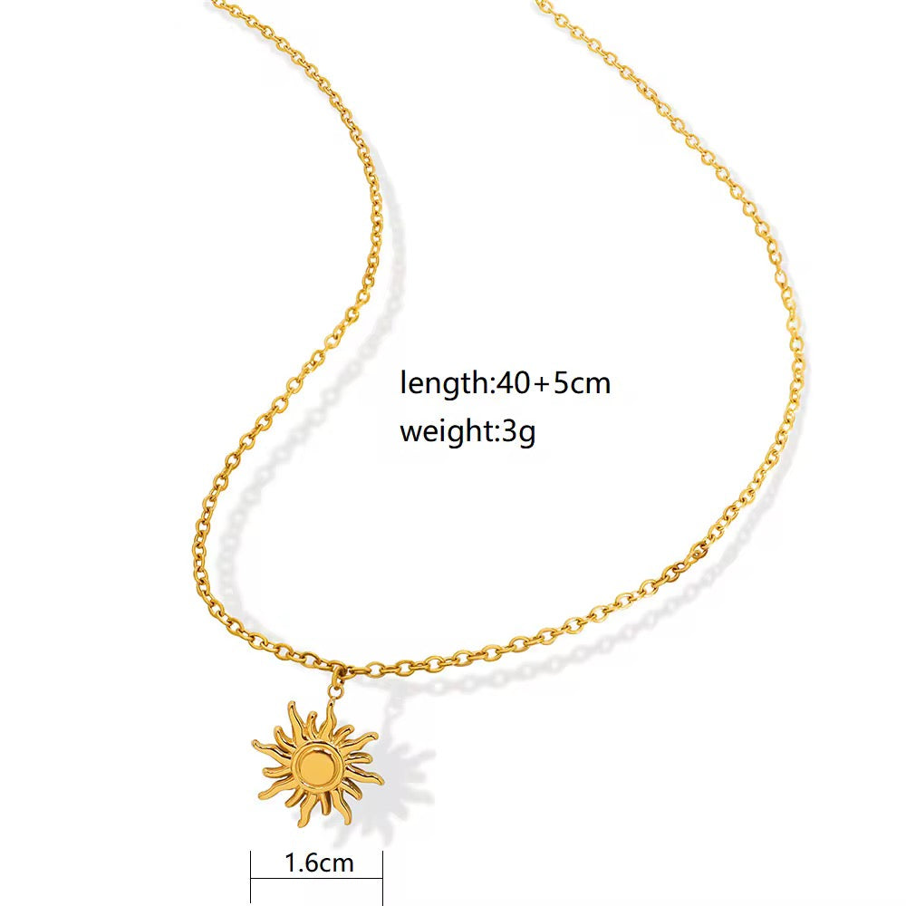 🔅 Solar Kiss Necklace