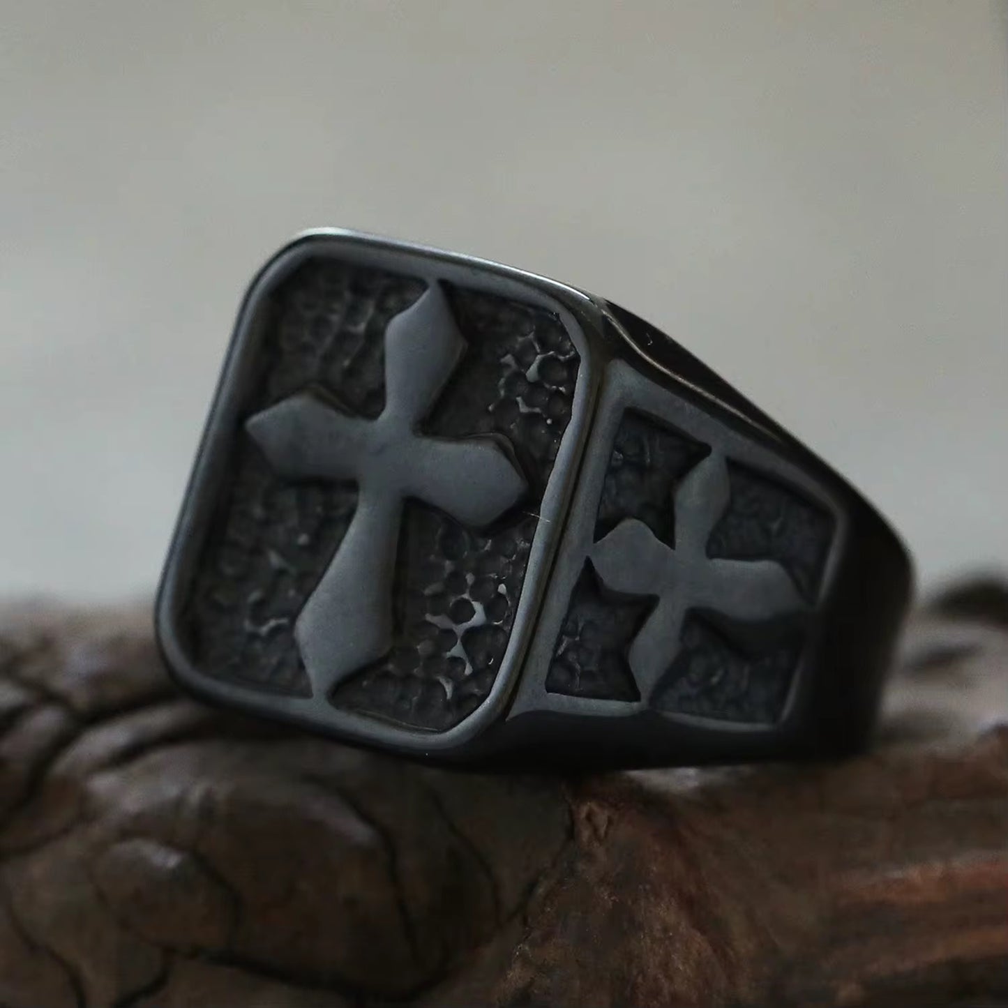The Sanctum Cross Ring