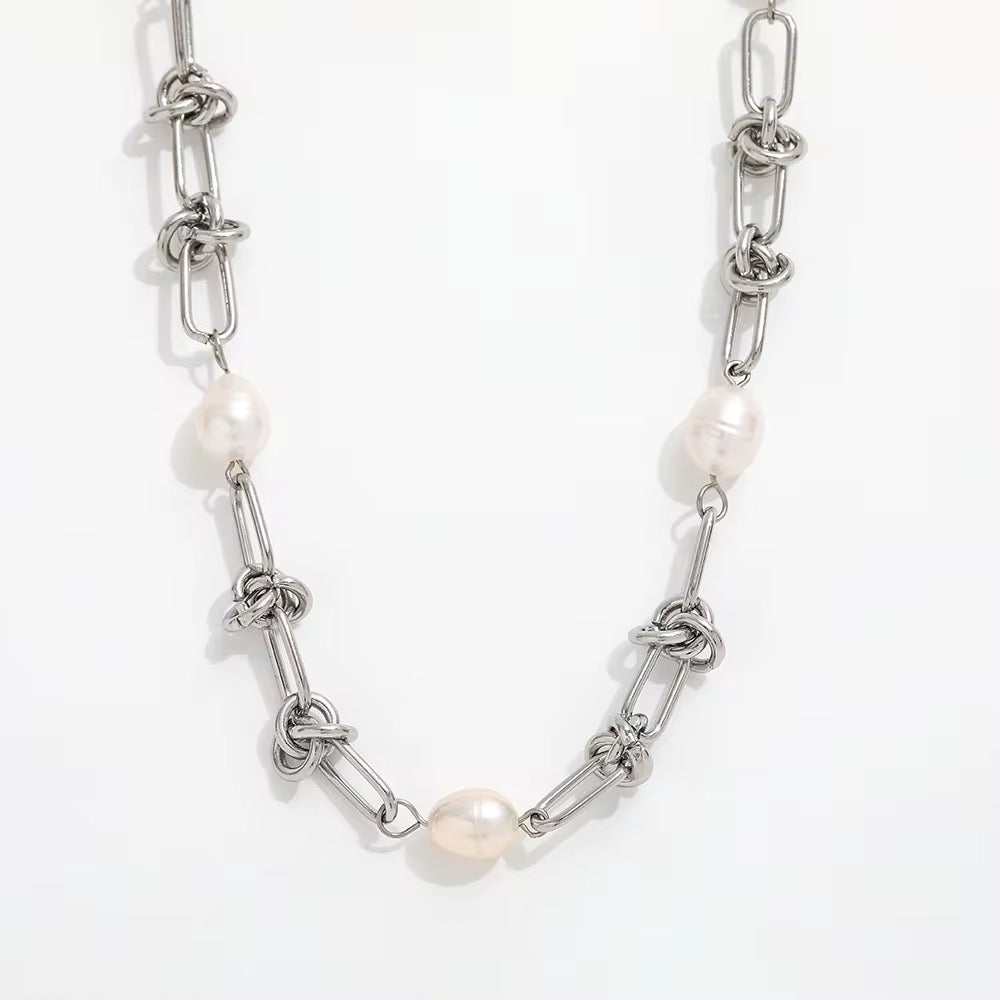 The Orla Pearl Set