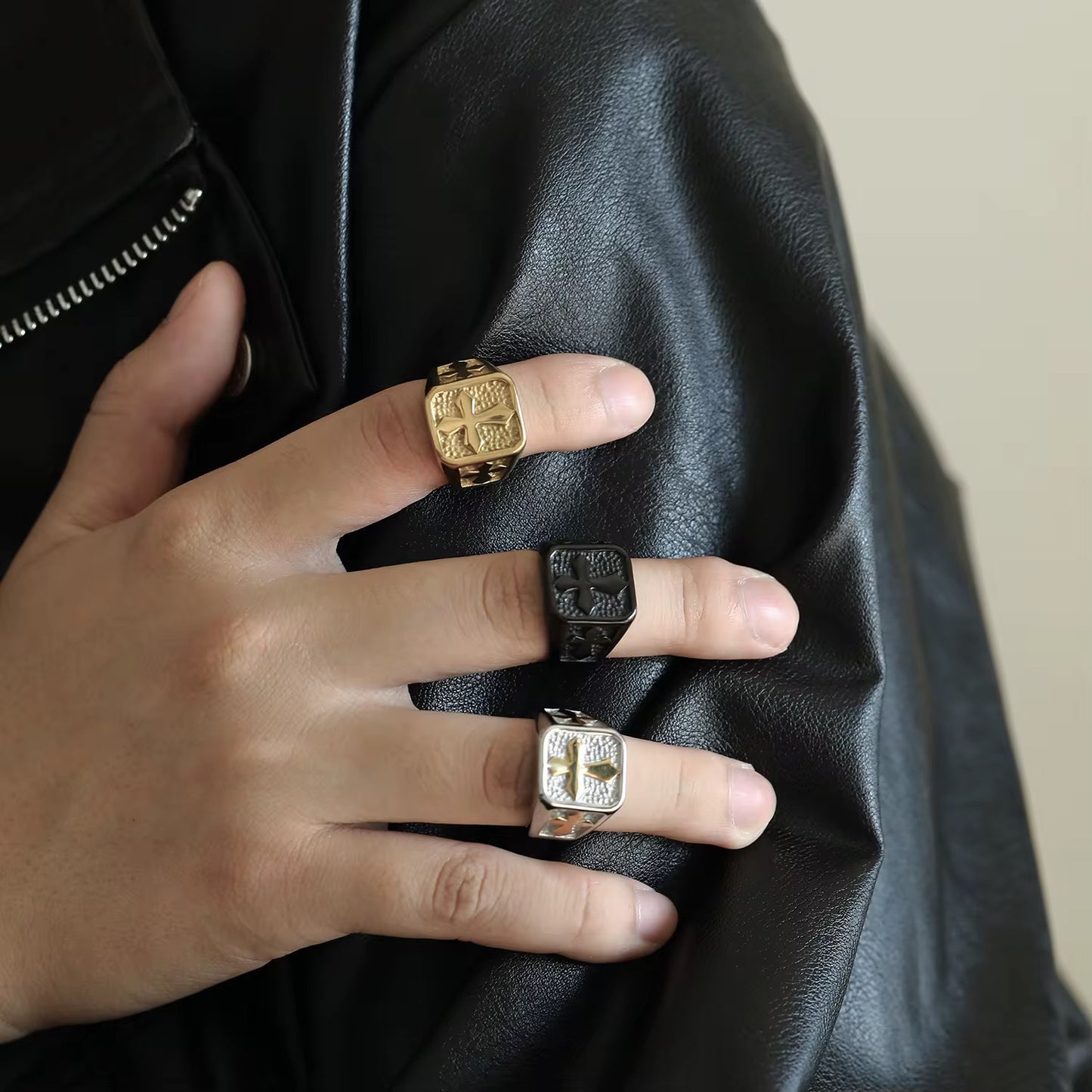 The Sanctum Cross Ring