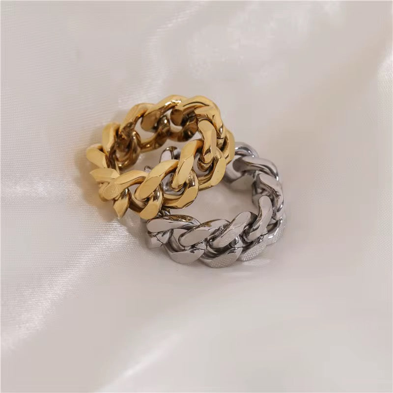 Cuban Chain Ring
