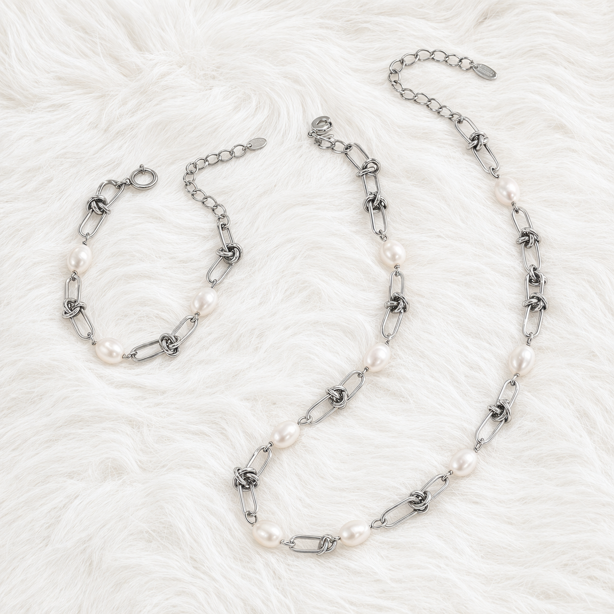 The Orla Pearl Set